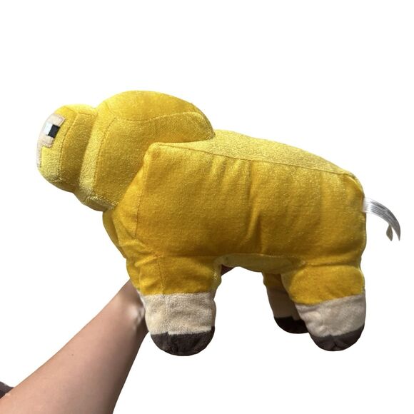Mojang Other - Minecraft - Minecon Live 2019 Exclusive Sheep Plush - Gold